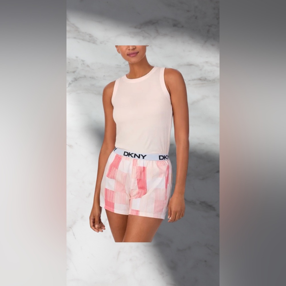 DKNY Women's Tank & Short Set Size Medium 
Color Pink